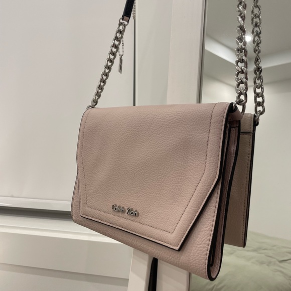 Calvin Klein Crossbody Bag / Purse - Picture 3 of 5